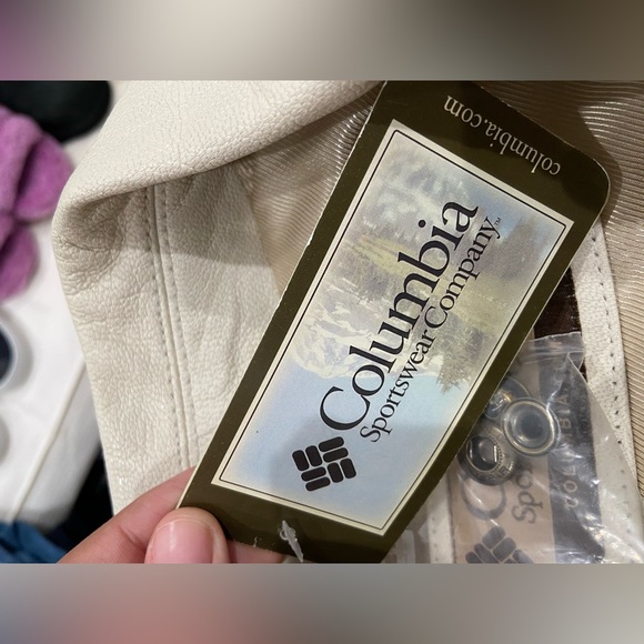 Columbia leather jacket size XL white - Picture 10 of 16